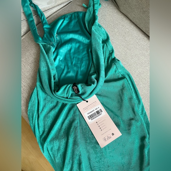 Oh Polly Vita - Textured Jersey Square Neck Cowl Back Maxi Dress in Teal, UK6US2 - Picture 6 of 9